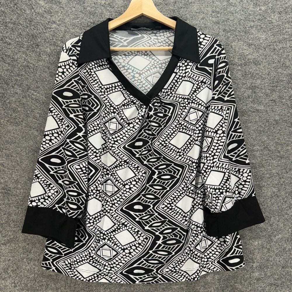 Essentials Blouse Women 1X Plus Black Geometric Collared Long Sleeve Pullover